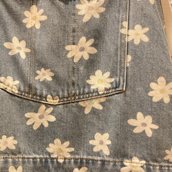 Teddy Fresh daisy overalls, sz. 2 XL - Picture 3 of 7